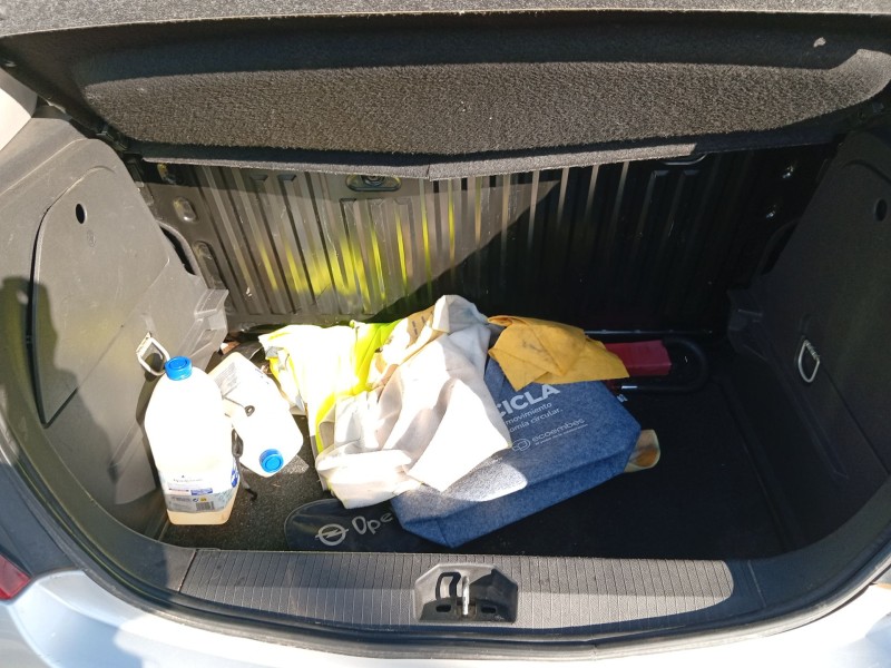 opel corsa d (s07) del año 2010