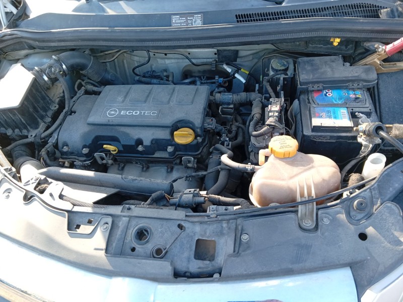 opel corsa d (s07) del año 2010