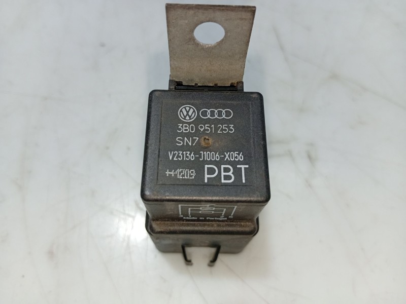 Recambio de rele para volkswagen polo v (6r1, 6c1) 1.2 tsi referencia OEM IAM   