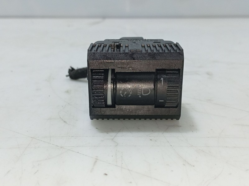 Recambio de mando luces para volkswagen polo v (6r1, 6c1) 1.2 tsi referencia OEM IAM   