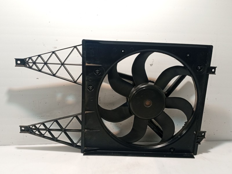 Recambio de electroventilador para seat ibiza iii (6l1) 1.4 16v referencia OEM IAM   