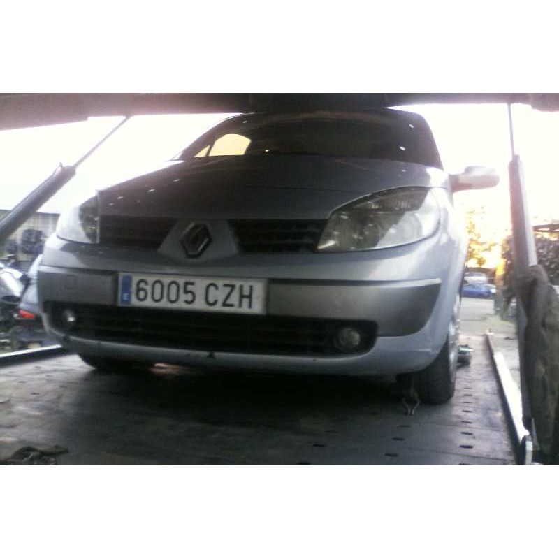 renault scenic ii confort dynamique   |   06.03 - 12.05 | 2003 - 2005 | 101 cv / 74 kw del año 2003