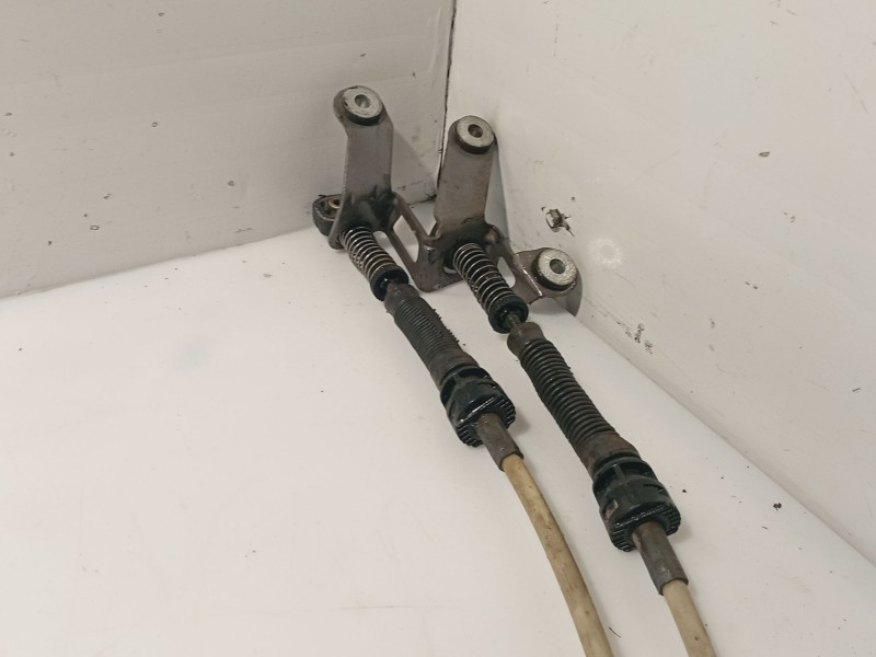 Recambio de palanca cambio para seat ibiza iii (6l1) 1.4 16v referencia OEM IAM 1J0711112E  