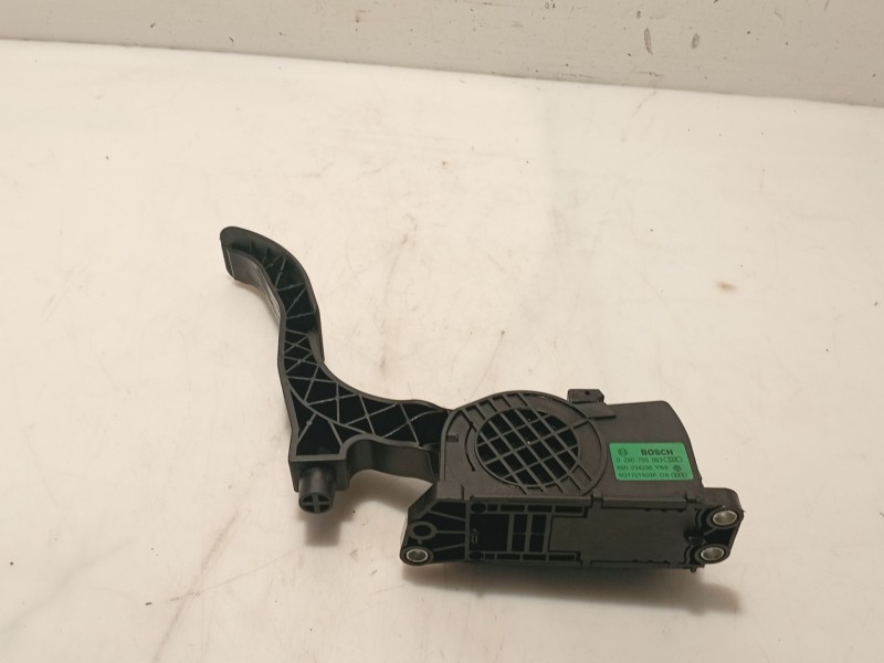 Recambio de potenciometro pedal para seat ibiza iii (6l1) 1.4 16v referencia OEM IAM   