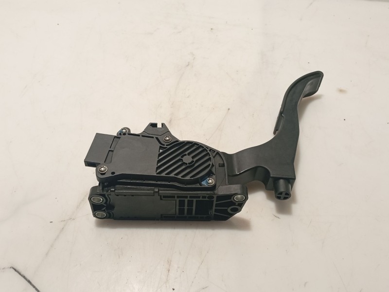 Recambio de potenciometro pedal para seat ibiza iii (6l1) 1.4 16v referencia OEM IAM   