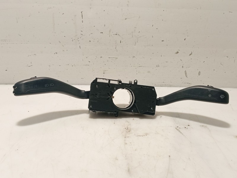 Recambio de mando volante para seat ibiza iii (6l1) 1.4 16v referencia OEM IAM   