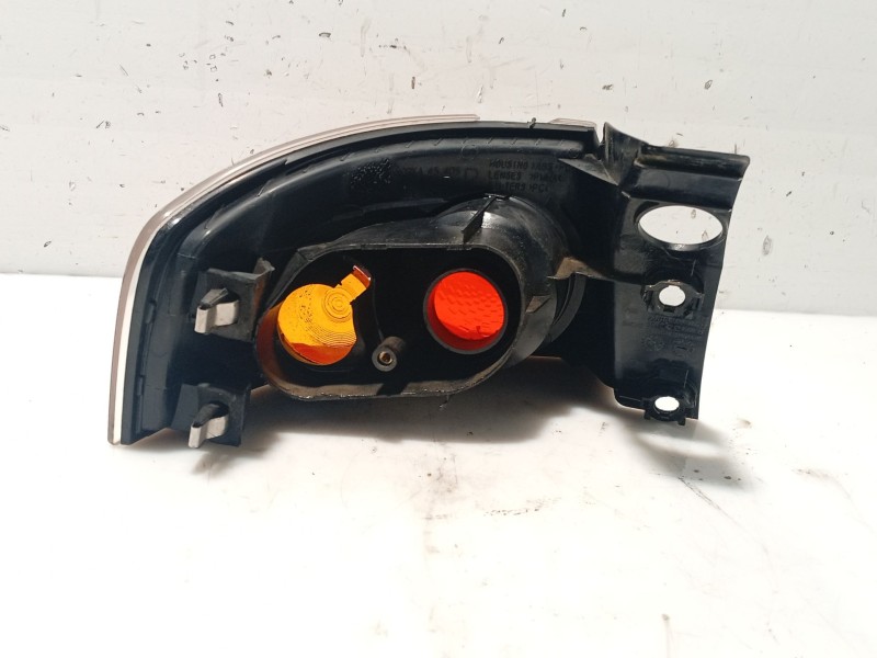 Recambio de piloto trasero derecho para seat ibiza iii (6l1) 1.4 16v referencia OEM IAM 6L6945112B  