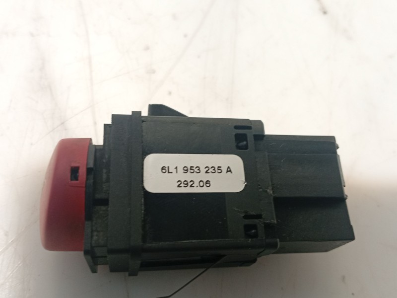 Recambio de warning para seat ibiza iii (6l1) 1.4 16v referencia OEM IAM 6L1953235A300  