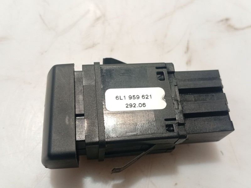 Recambio de interruptor para seat ibiza iii (6l1) 1.4 16v referencia OEM IAM   