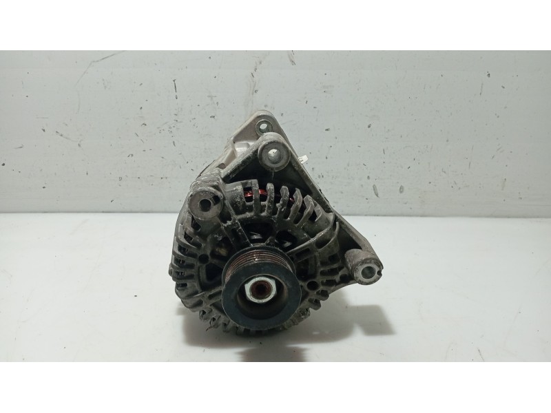 Recambio de alternador para bmw x5 (e53) 3.0 d referencia OEM IAM TG15CQ12 12317797661 7797660