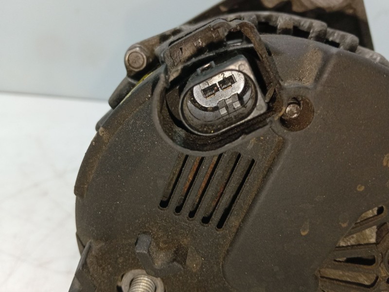 Recambio de alternador para bmw x5 (e53) 3.0 d referencia OEM IAM TG15CQ12 12317797661 7797660