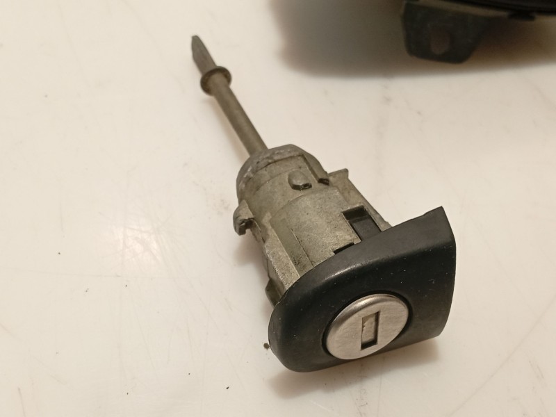 Recambio de conmutador de arranque para seat ibiza iii (6l1) 1.4 16v referencia OEM IAM   