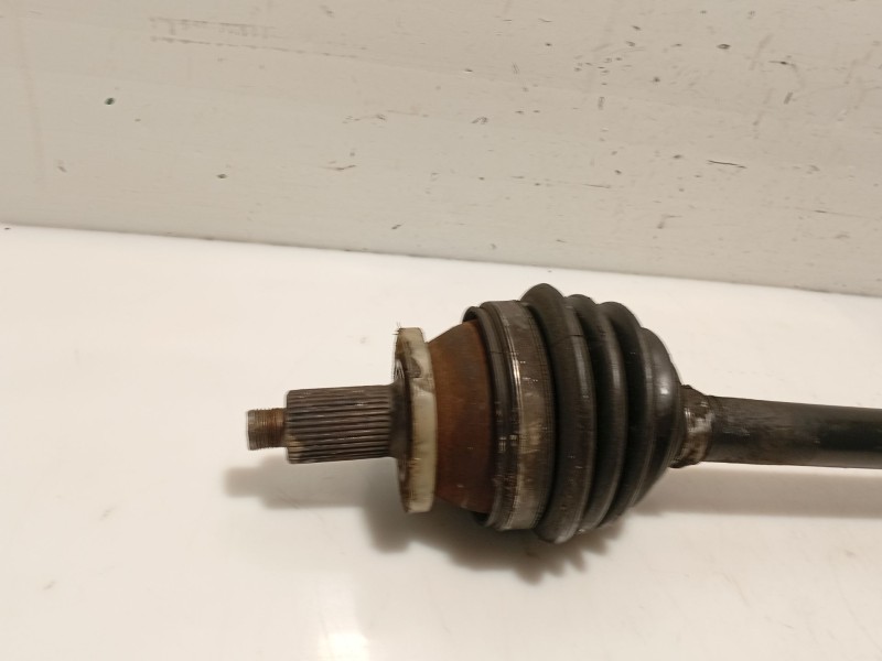 Recambio de transmision delantera izquierda para seat ibiza iii (6l1) 1.4 16v referencia OEM IAM 6Q0407271AT  