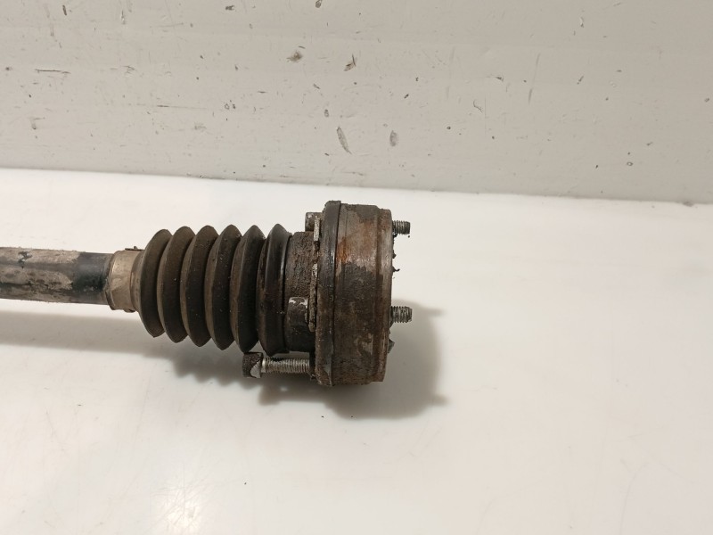 Recambio de transmision delantera izquierda para seat ibiza iii (6l1) 1.4 16v referencia OEM IAM 6Q0407271AT  