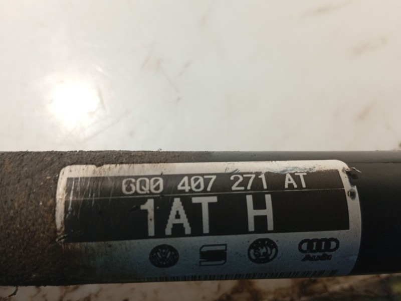 Recambio de transmision delantera izquierda para seat ibiza iii (6l1) 1.4 16v referencia OEM IAM 6Q0407271AT  