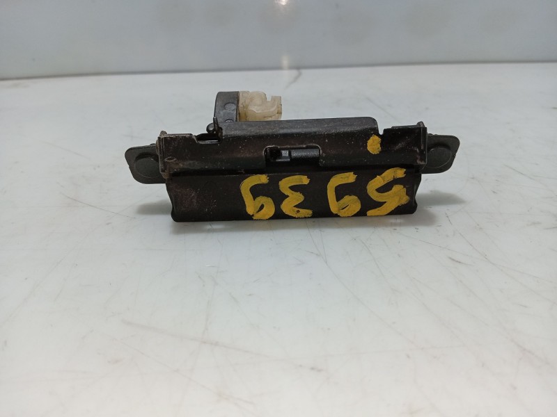 Recambio de maneta porton para mazda 6 hatchback (gg) 2.0 (gges) referencia OEM IAM   