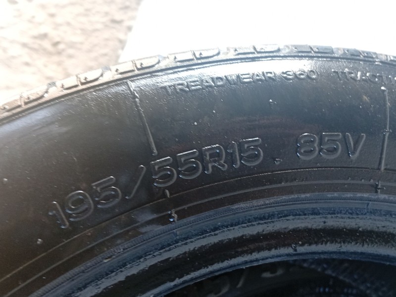 Recambio de neumatico para seat ibiza iii (6l1) 1.4 16v referencia OEM IAM   