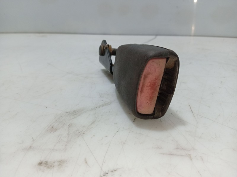 Recambio de anclaje cinturon trasero derecho para saab 9-5 berlina referencia OEM IAM   