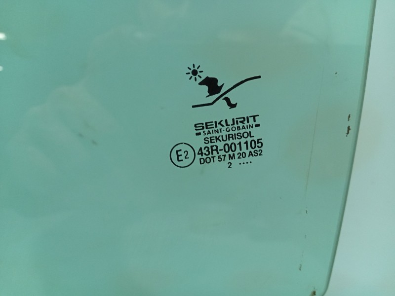 Recambio de luna trasera izquierda para saab 9-5 berlina referencia OEM IAM   