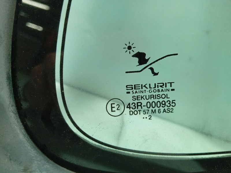 Recambio de luna custodia trasera derecha para saab 9-5 berlina referencia OEM IAM   