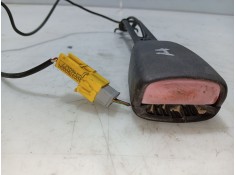 Recambio de anclaje cinturon delantero izquierdo para saab 9-5 berlina referencia OEM IAM    2