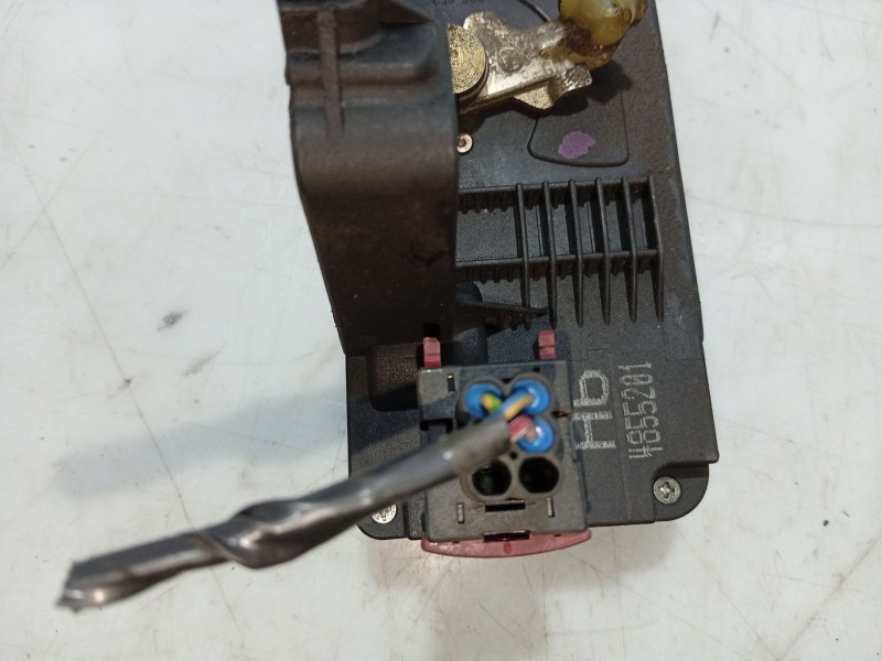 Recambio de cerradura puerta trasera derecha para saab 9-5 berlina referencia OEM IAM   