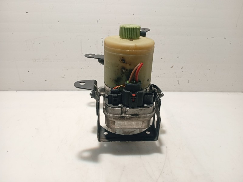 Recambio de bomba direccion para seat ibiza iii (6l1) 1.4 16v referencia OEM IAM   