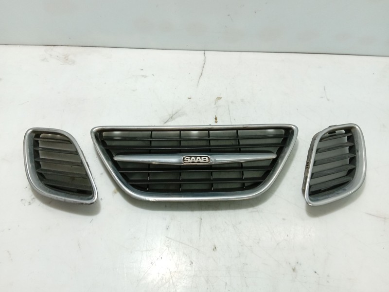 Recambio de moldura para saab 9-5 berlina referencia OEM IAM   