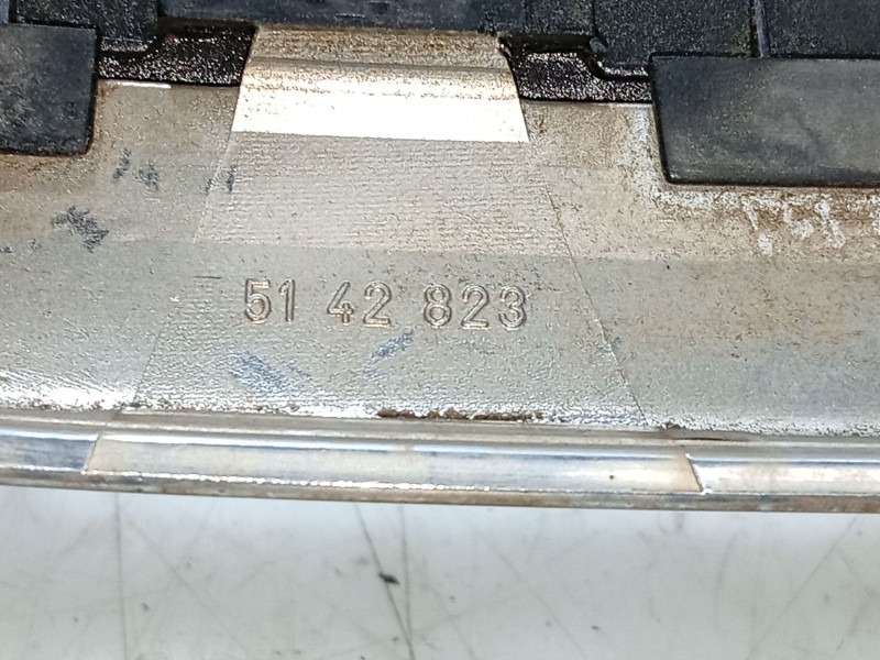 Recambio de moldura para saab 9-5 berlina referencia OEM IAM   