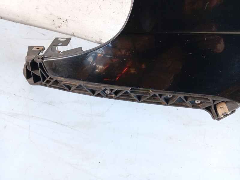 Recambio de aleta delantera izquierda para saab 9-5 berlina referencia OEM IAM   