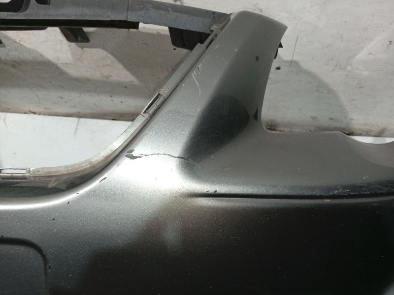 Recambio de paragolpes delantero para chrysler voyager iv (rg, rs) 2.5 crd referencia OEM IAM 05018639AA  