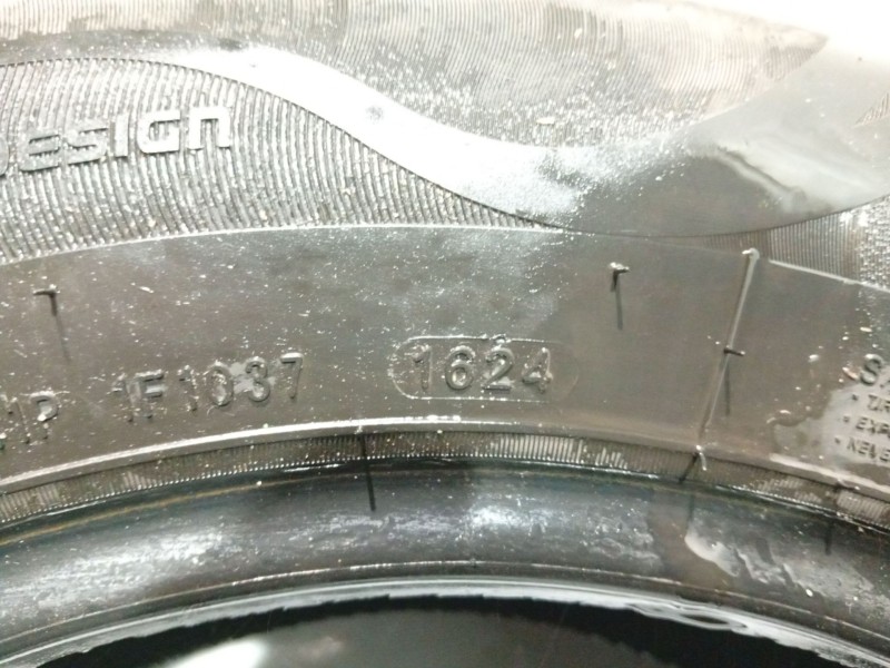 Recambio de neumatico para chrysler voyager iv (rg, rs) 2.5 crd referencia OEM IAM   