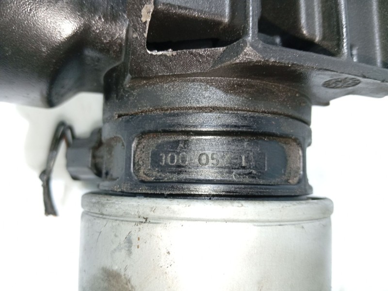 Recambio de portafiltro gasoil para chrysler voyager iv (rg, rs) 2.5 crd referencia OEM IAM   