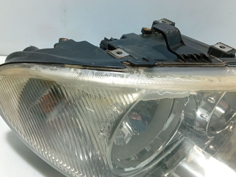 Recambio de faro derecho para chrysler voyager iv (rg, rs) 2.5 crd referencia OEM IAM 04857702AB  