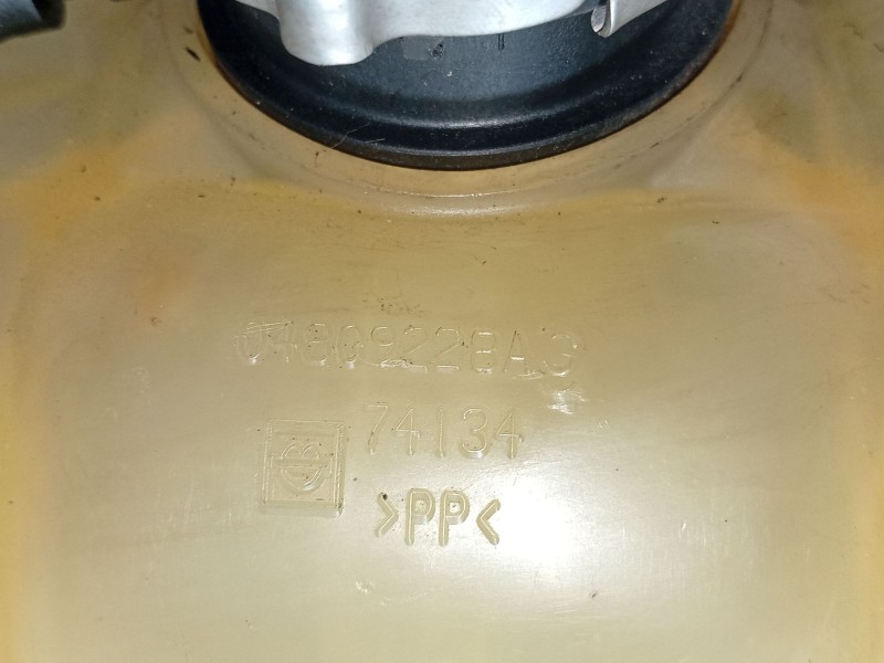 Recambio de deposito expansion para chrysler voyager iv (rg, rs) 2.5 crd referencia OEM IAM   