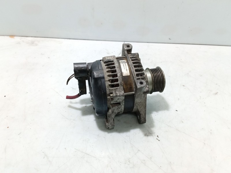 Recambio de alternador para chrysler voyager iv (rg, rs) 2.5 crd referencia OEM IAM 04868429AD  