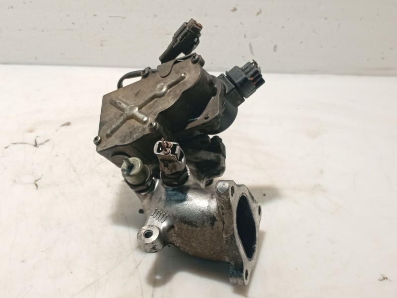 Recambio de caja mariposa para toyota avensis sedán (_t25_) 2.0 d-4d (cdt250_) referencia OEM IAM   