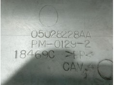 Recambio de moldura para chrysler voyager iv (rg, rs) 2.5 crd referencia OEM IAM    2