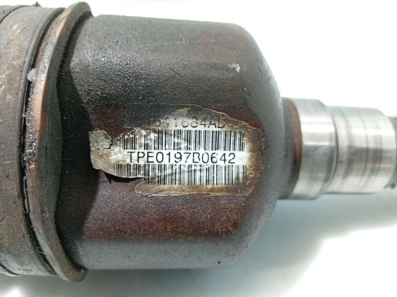 Recambio de transmision delantera derecha para chrysler voyager iv (rg, rs) 2.5 crd referencia OEM IAM   