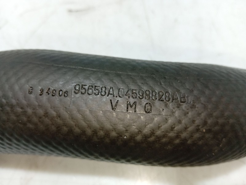 Recambio de tubo para chrysler voyager iv (rg, rs) 2.5 crd referencia OEM IAM   