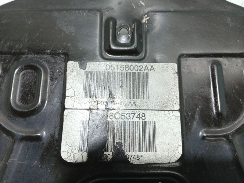 Recambio de tapa distribucion para chrysler voyager iv (rg, rs) 2.5 crd referencia OEM IAM   