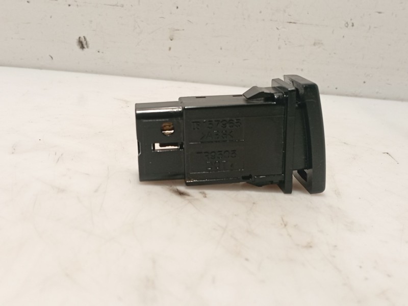 Recambio de warning para toyota avensis sedán (_t25_) 2.0 d-4d (cdt250_) referencia OEM IAM   