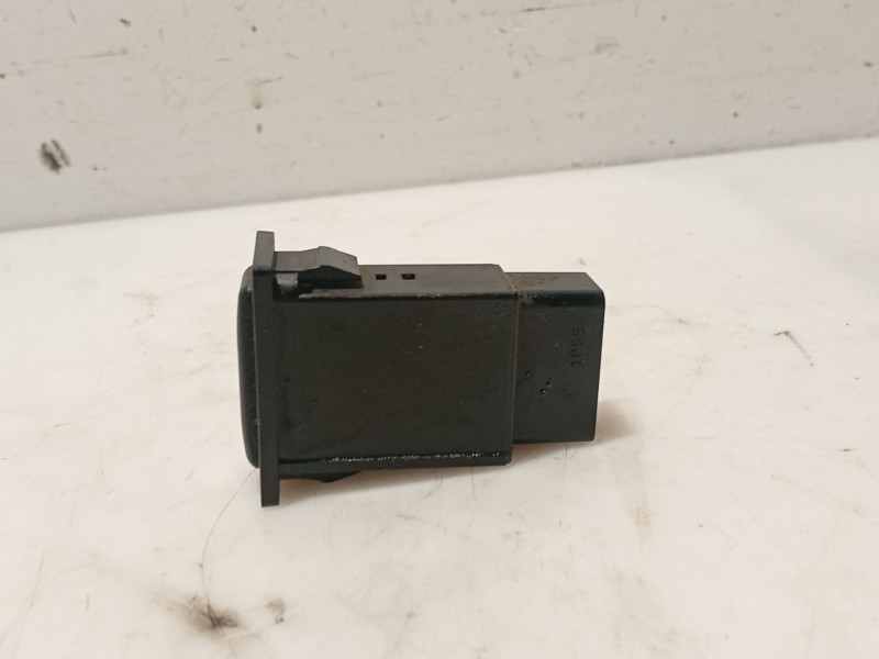 Recambio de interruptor para toyota avensis sedán (_t25_) 2.0 d-4d (cdt250_) referencia OEM IAM   