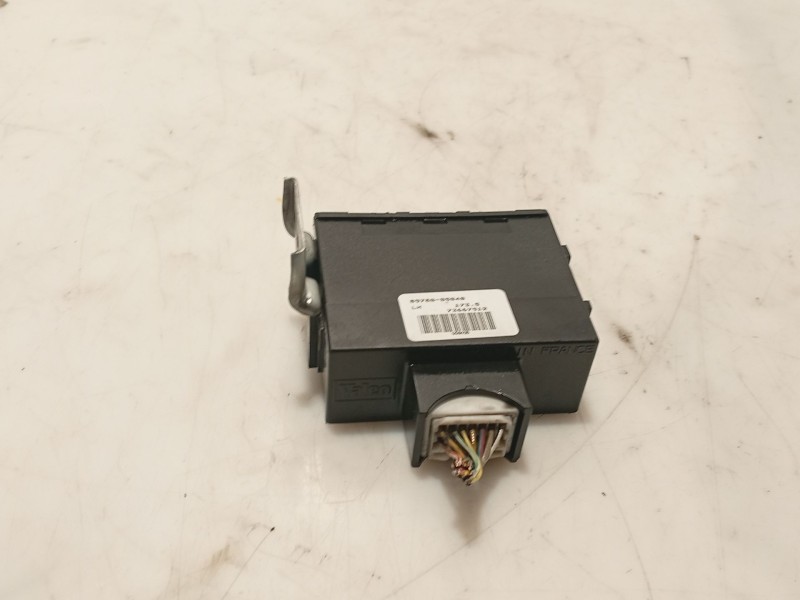 Recambio de modulo electronico para toyota avensis sedán (_t25_) 2.0 d-4d (cdt250_) referencia OEM IAM   