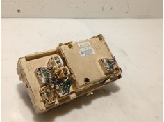 Recambio de caja reles / fusibles para toyota avensis sedán (_t25_) 2.0 d-4d (cdt250_) referencia OEM IAM    2