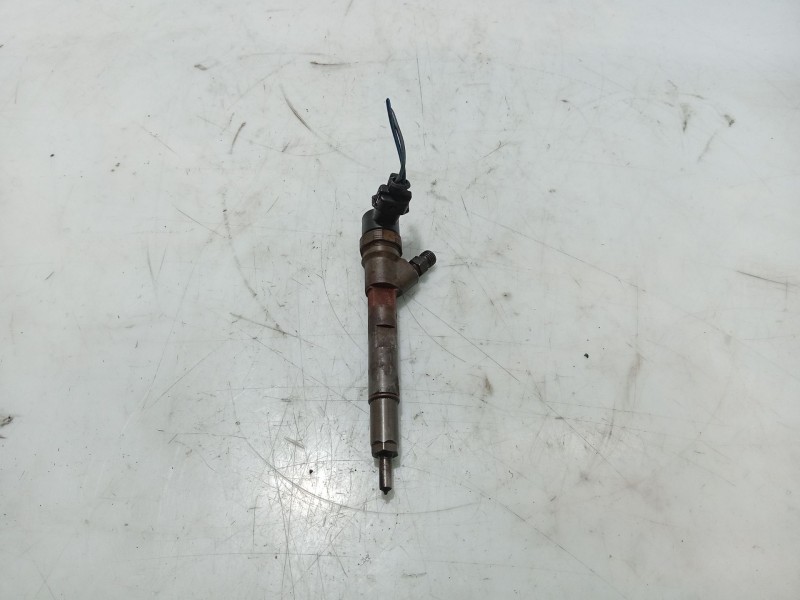 Recambio de inyector para chrysler voyager iv (rg, rs) 2.5 crd referencia OEM IAM 05066820AA  