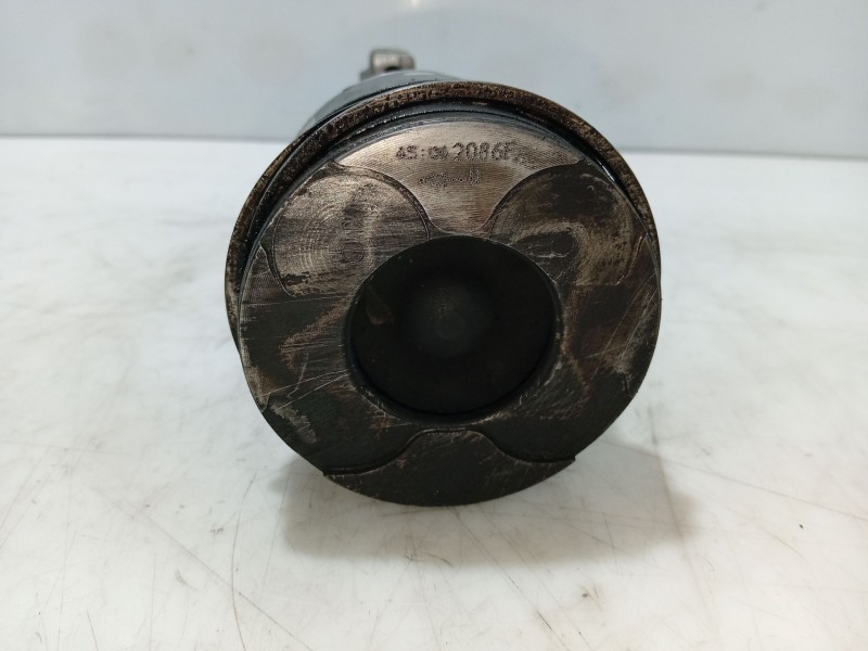 Recambio de piston para chrysler voyager iv (rg, rs) 2.5 crd referencia OEM IAM   