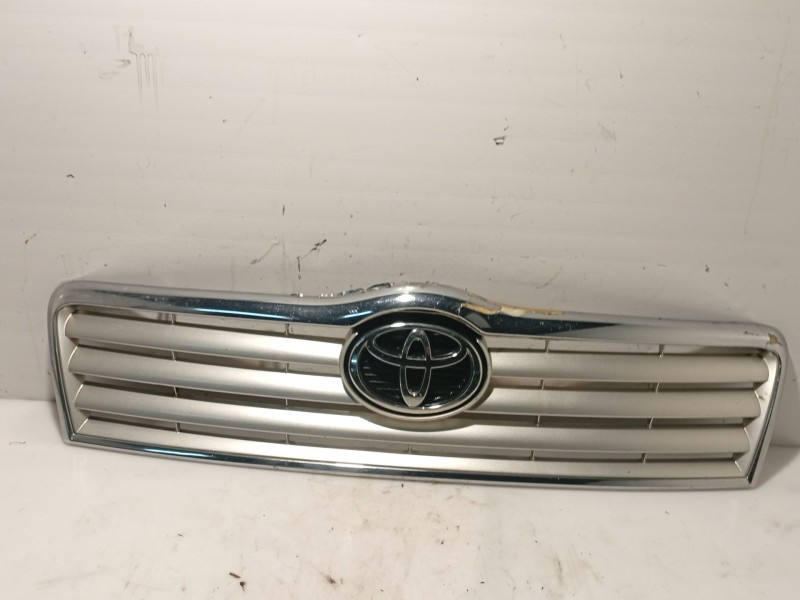 Recambio de moldura para toyota avensis sedán (_t25_) 2.0 d-4d (cdt250_) referencia OEM IAM   