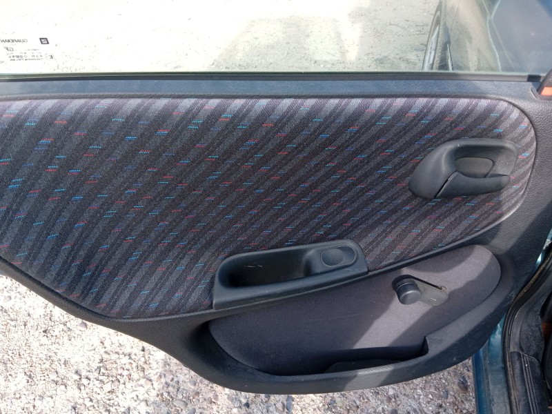 opel astra f sedán (t92) del año 1995