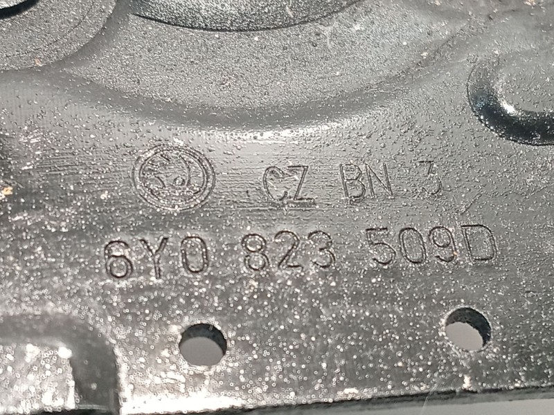 Recambio de cerradura capot para skoda fabia i combi (6y5) 1.9 tdi referencia OEM IAM   